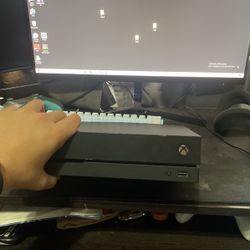 Xbox One X (PICKUP ONLY)