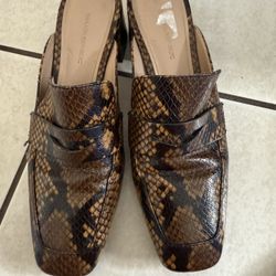 Woman Loafers 