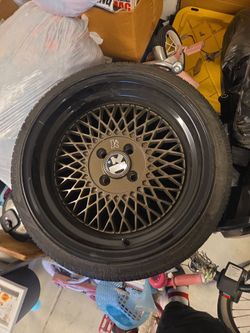 Klutch 16x8 Mesh Style Alloy Wheel with Tire