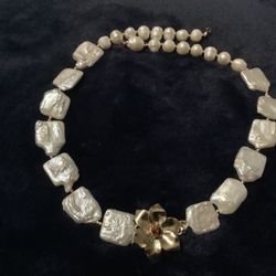 Fresh Weather Pearls  With Gold Plate Flowers Very Beautiful  And Elegant