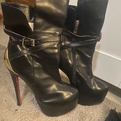 Christian Louboutin Equestria Platform Ankle Boots 