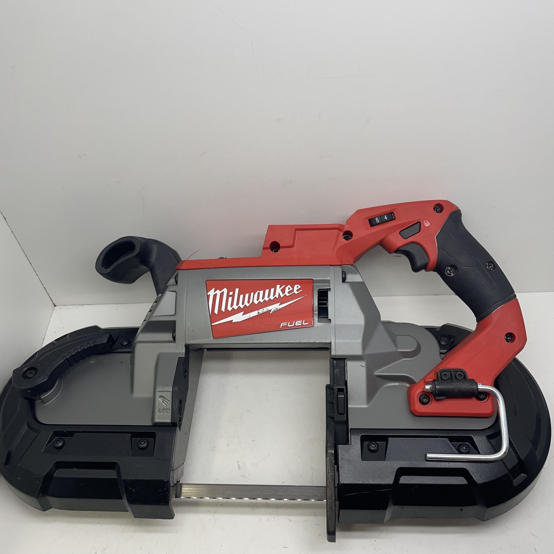 Milwaukee M18 Fuel Brushless Band Saw 194656/11