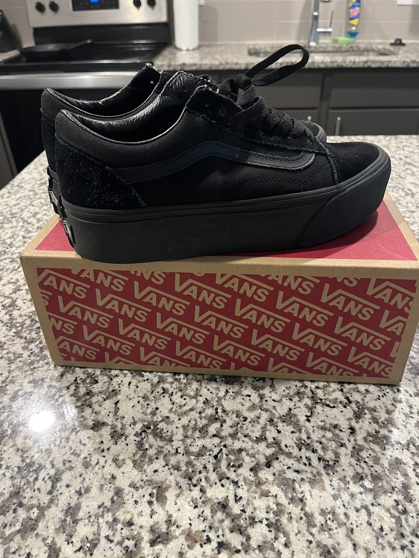 Black vans