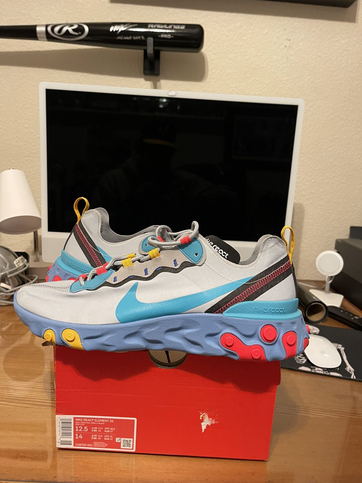 Nike react element shop 55 teal nebula