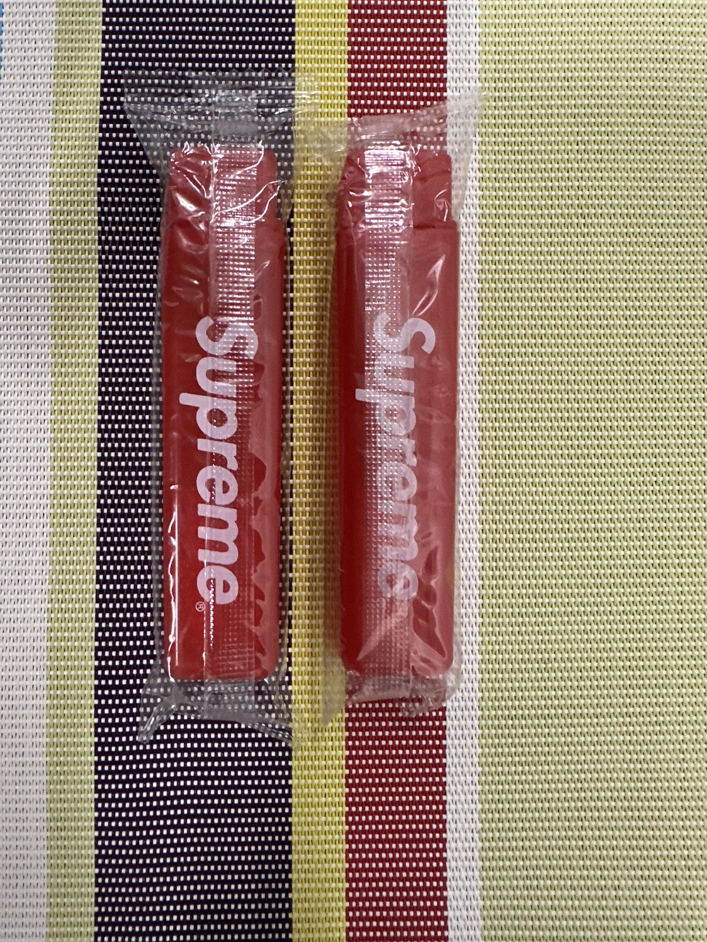 Brand New Two Supreme Tooth Brushes Brush Stussy Chrome Hearts Patagonia Palace TNF Vans Jordan Hoka