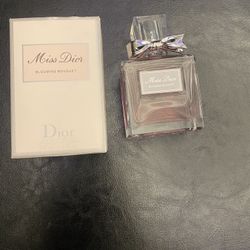 Miss Dior Blooming Bouquet 100ml with box