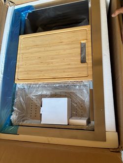 Farmhouse sink