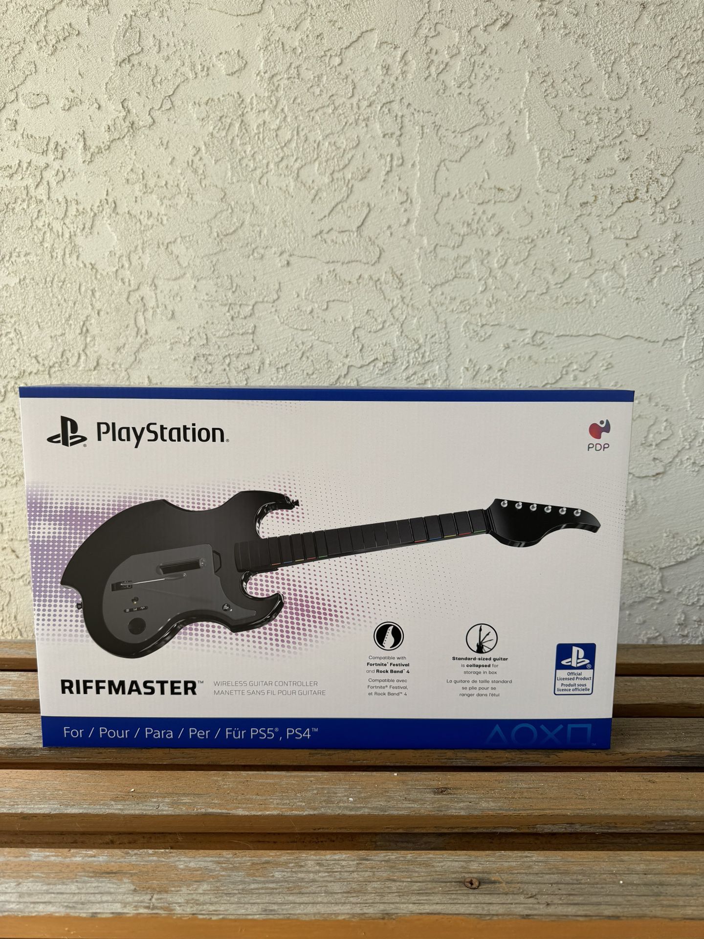 PDP RIFFMASTER Wireless Guitar Controller PlayStation PS5/PS4 Brand New
