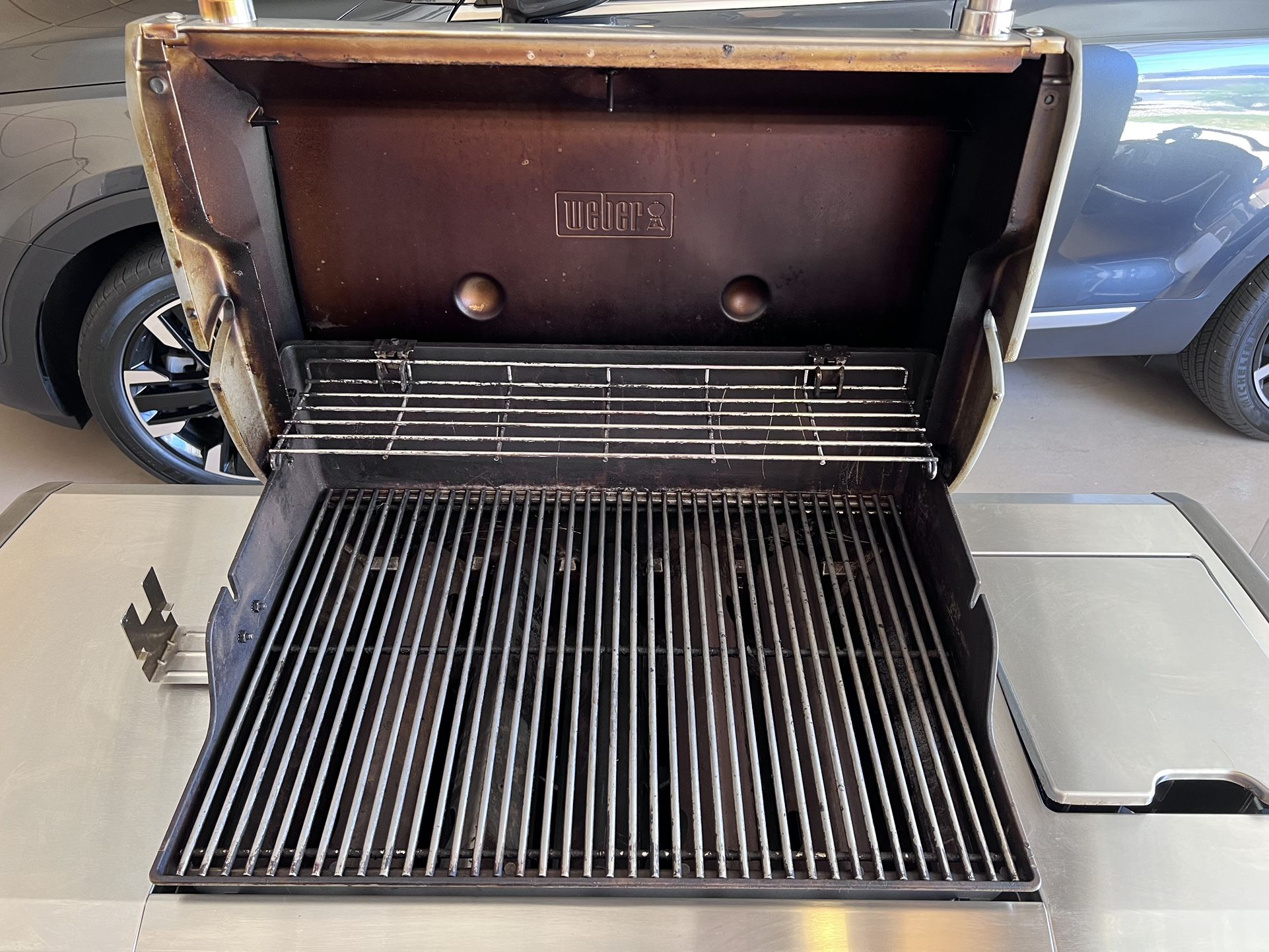 er Genesis SA E325s Propane Grill Indigo, 58 OFF