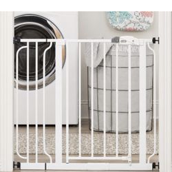 Regalo Easy Step Baby Gate 