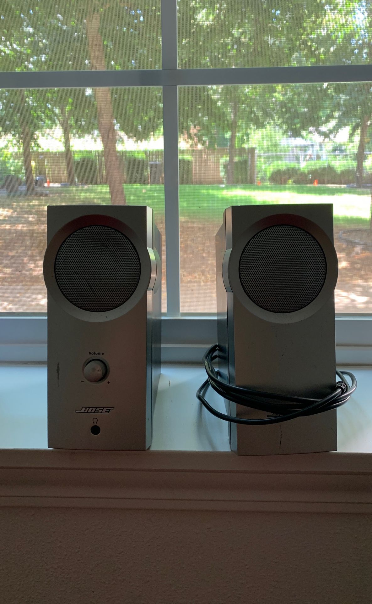 Bose Desktop speakers