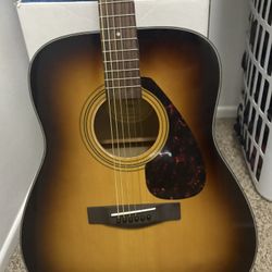 guitar acoustic 