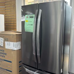 Refrigerator Black 30” In New 1 Year Warranty 