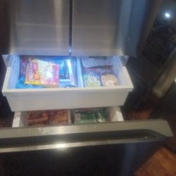 Samsung Refrigerator Barley Year Old 