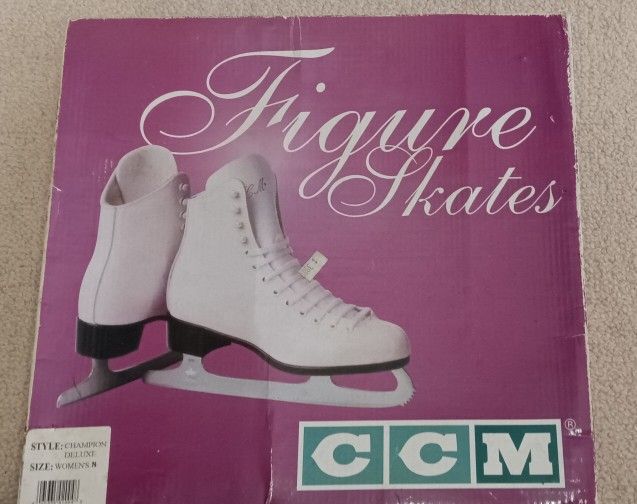 CCM FIGURE Skate Size 8
$15