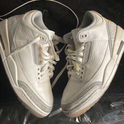 Jordan 3s