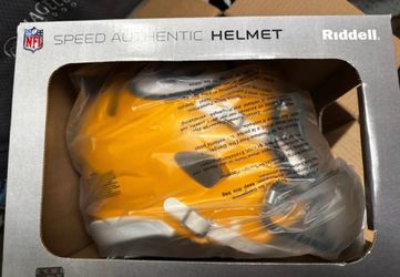Green Bay helmet