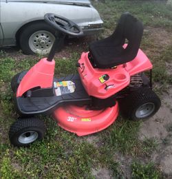 craftsman R110 30" 10.5 h/p riding lawn mower