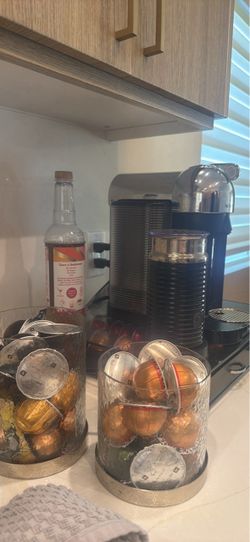 Vertuo Chrome & Aeroccino3 Milk Frother