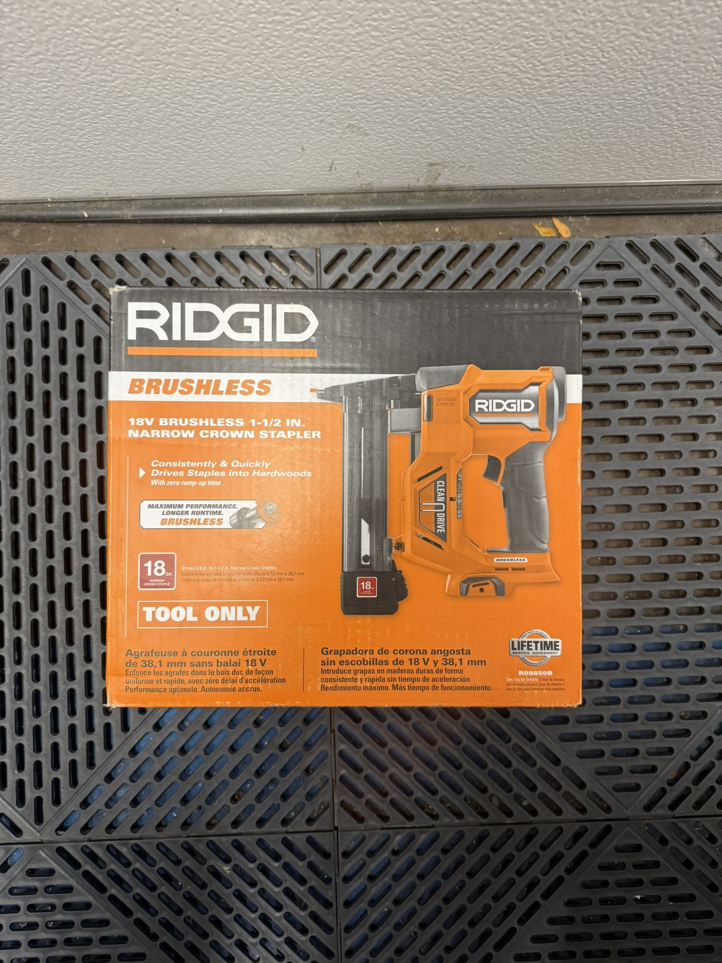 Ridgid Crown Stapler
