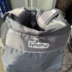 Dog carrier