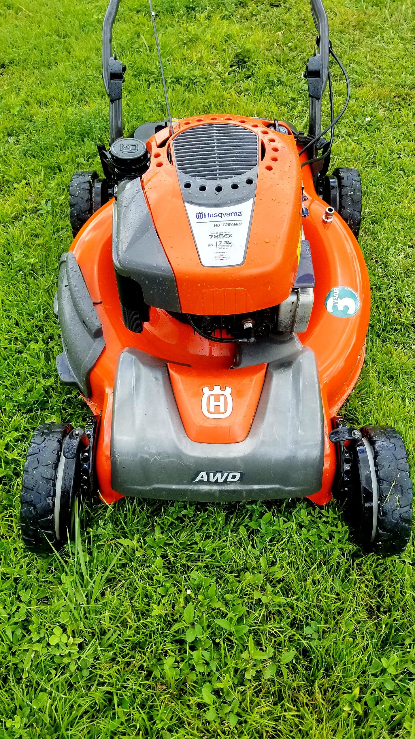 Husqvarna AWD self propelled mower. for Sale in Cape Coral FL OfferUp