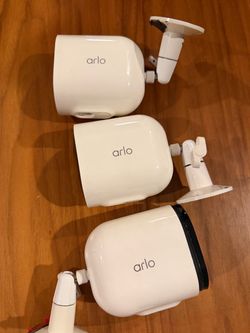 Arlo Pro 5S 2K Wireless Security Cameras – Set of 3, with Mounts