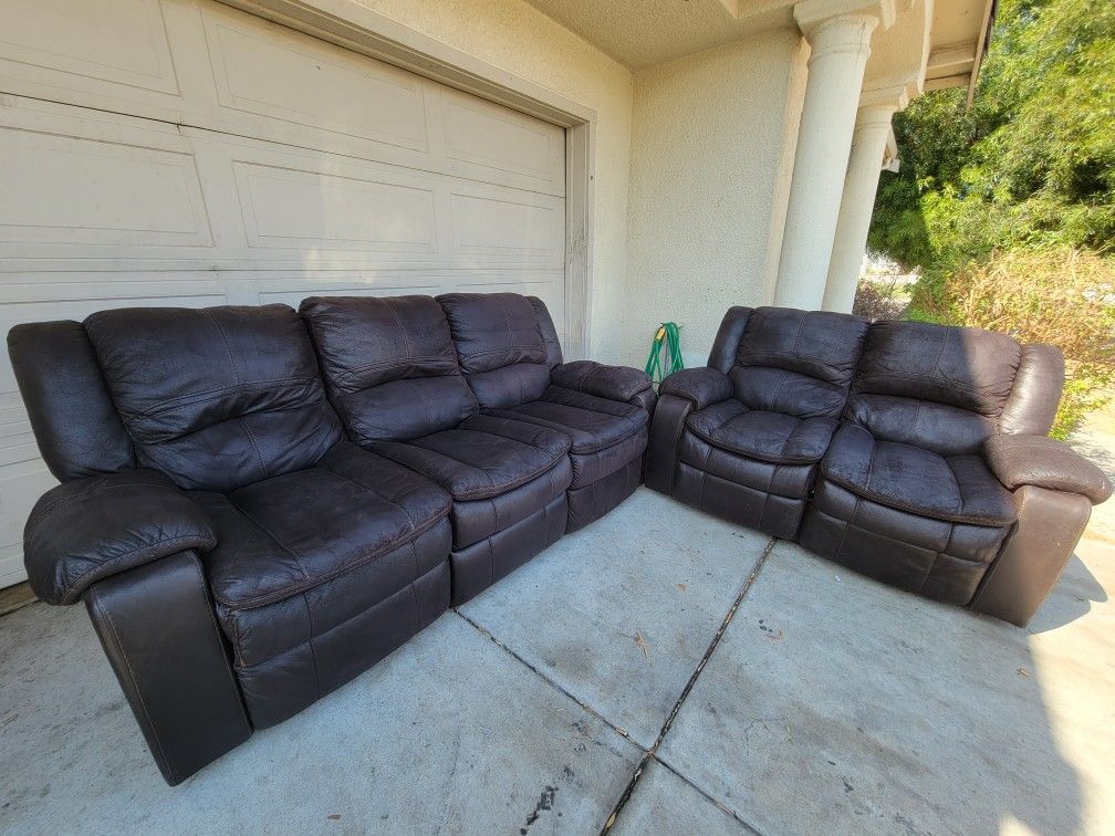 Dark Brown Couches 3 Seater Couch With A Love Seat. FREE DELIVERY!!