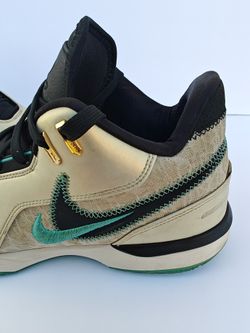 Men's Athletic Shoes