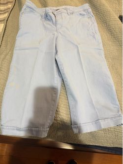 Gloria Vanderbilt Women’s petal pushers