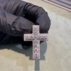 D Color VVS Moissanite Sterling Silver Cross/Crucifix Pendant 