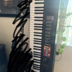 yamaha piano f51