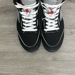 Jordan 5 Black Metallic 