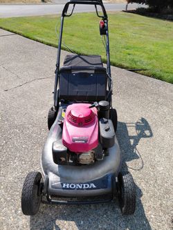 Honda HRC 216HXA Commercial Lawnmower!