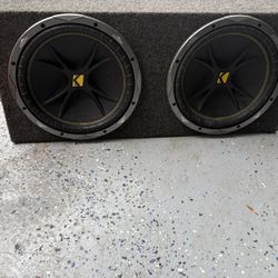2 12inch kicker comp subwoofers w/ 1100 watt Crunch Amp