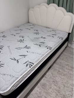 Queen mattress