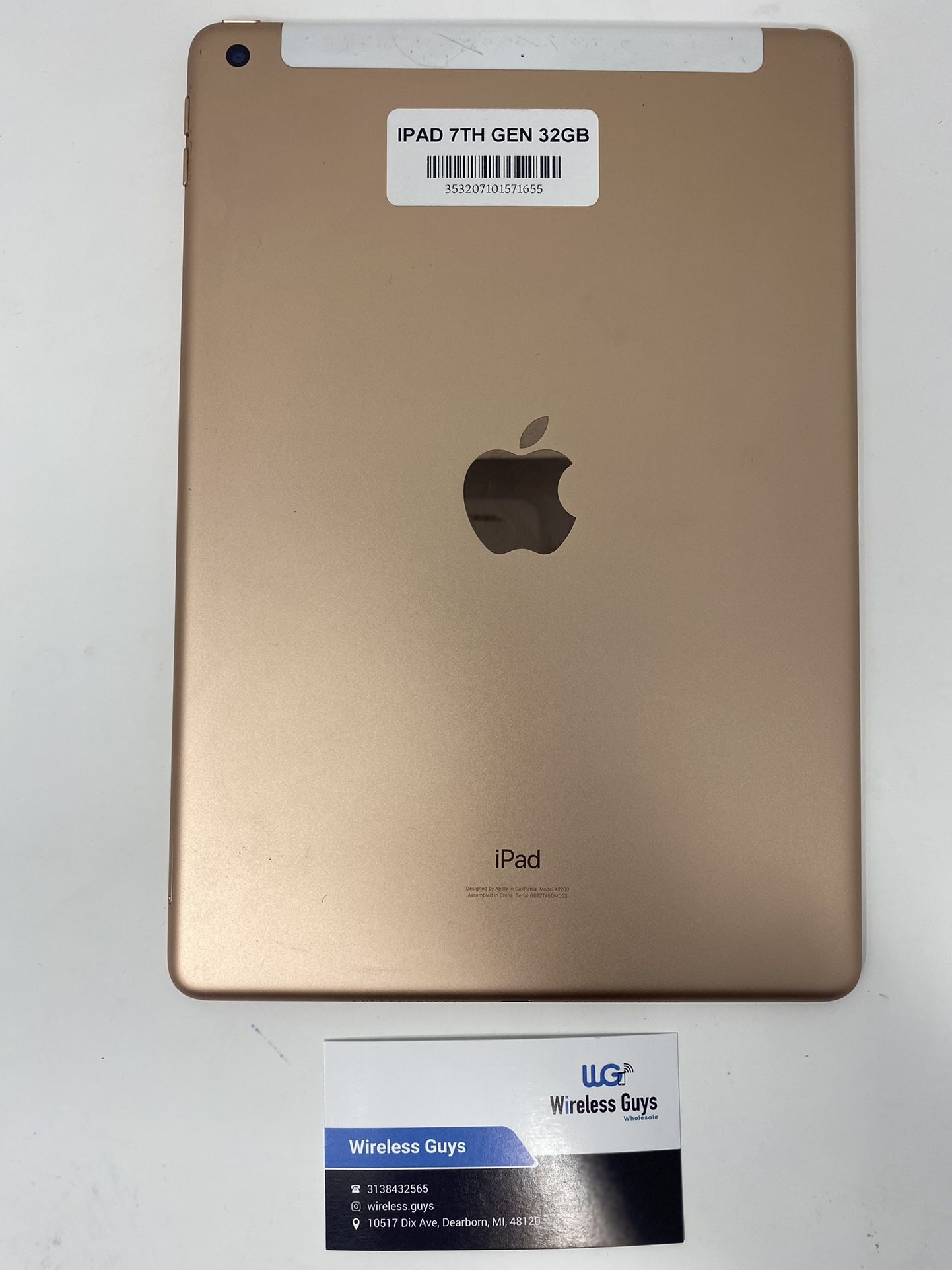 SALE iPad 7th GEN WIFI+CELLULAR