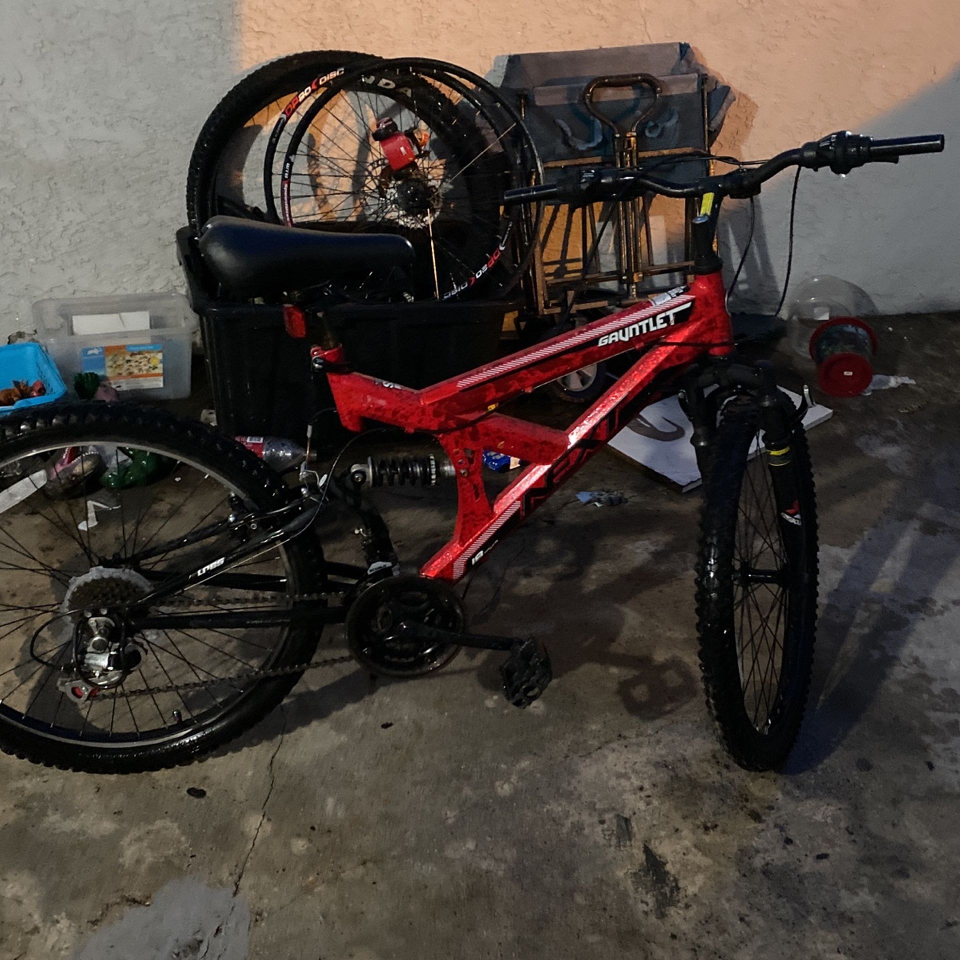 Gauntlet Next Bike | 18 Speed | Tire Size :24 | Dual Suspension