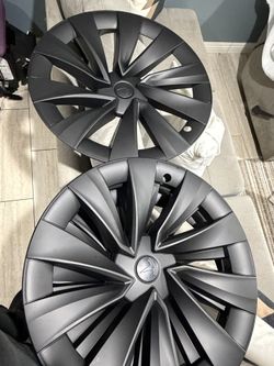 Tesla Wheel Covers