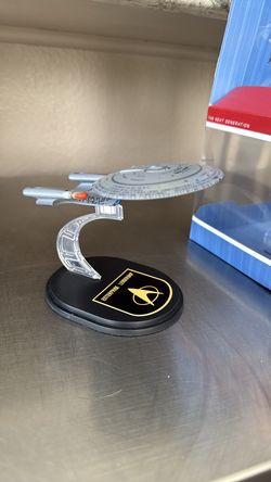 USS Enterprise miniature model