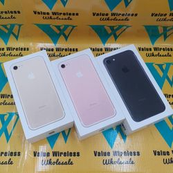 IPhone 7 33gb unlocked