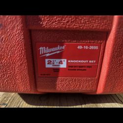 Knockout set milwaukee