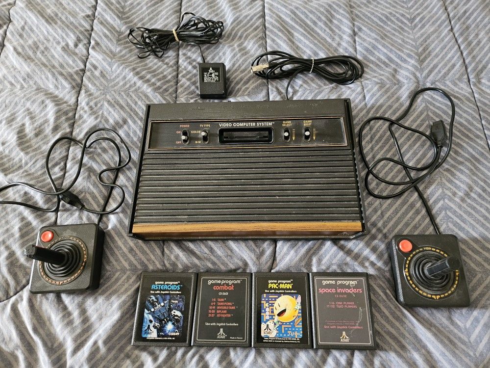 Atari 2600 Bundle