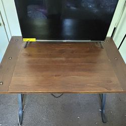 Freimore Dining Table by Signature Design by Ashley (Table Only)