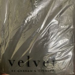 Velvet Sweatshirt 