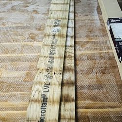Laminated veneer lumber 