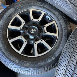 4 Toyota Rims & Tires Michelin LTX A/T2