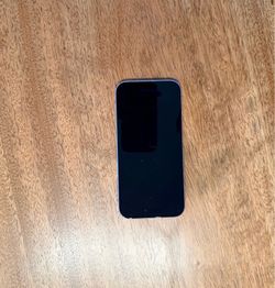 📱Apple iPhone 15 - Unlocked - Great Condition