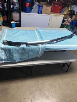 1968 Cadillac Fleetwood Windshield Trim Molding