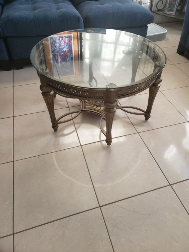 Beautiful round glass coffee table